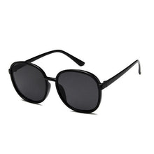 Load image into Gallery viewer, Celebrity style fashion Retro Small Round Sunglasses