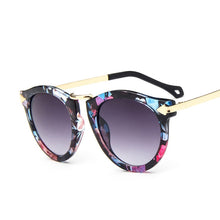 Load image into Gallery viewer, Womens Cat Eye Sunglasses